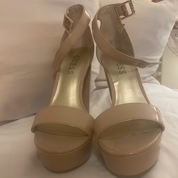 Guess Platform Patent Beige Sandal Heels with Charm - Picture 4 of 11